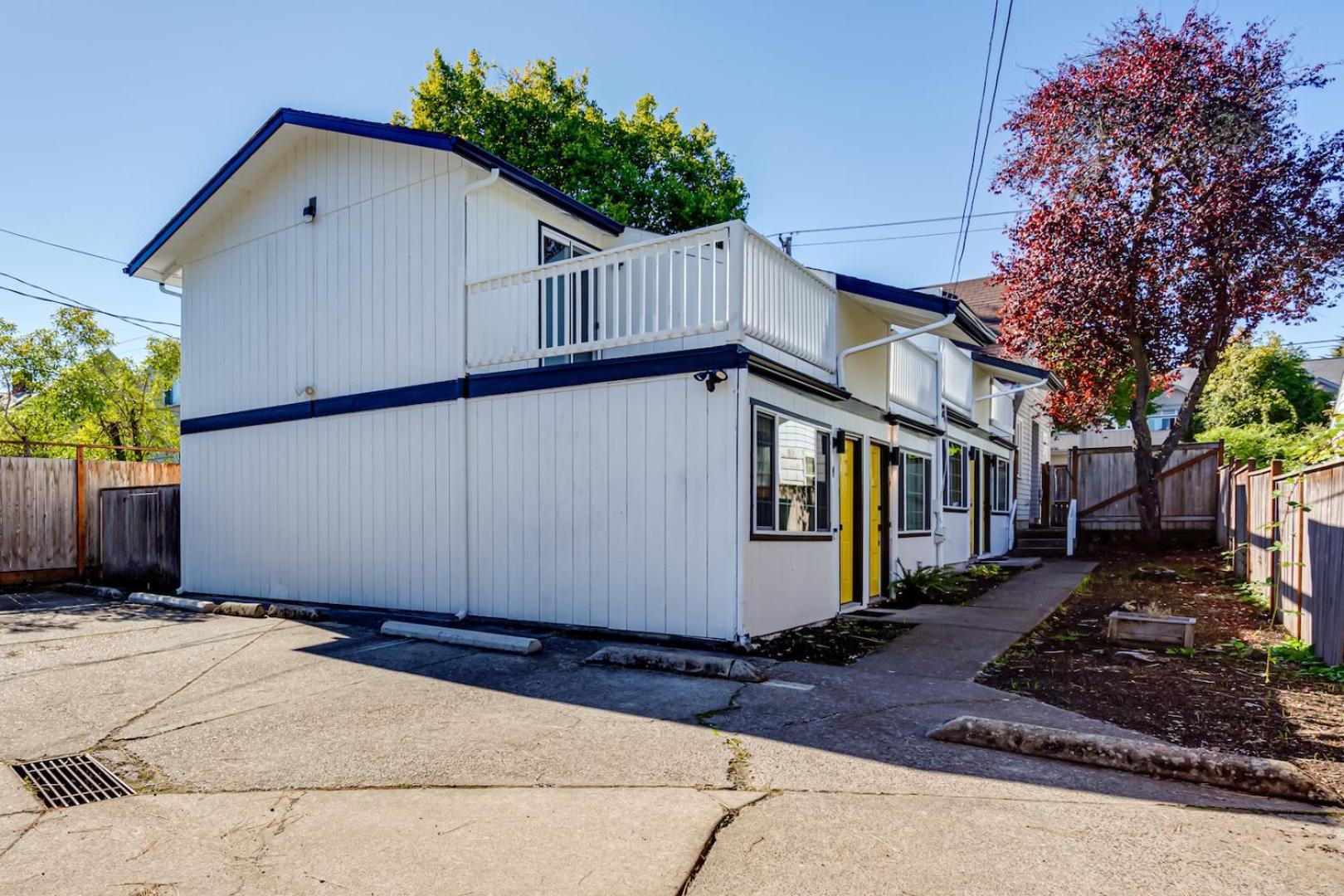 Modern Retreat Near Uofo, Autzen Stadium, Amazon Park #2 Eugene Exterior photo